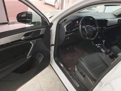 Volkswagen Taos 330TSI FWD Luxury Smart Connect Edition - ფოტო 15