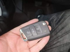 Volkswagen Taos 330TSI FWD Luxury Smart Connect Edition - ფოტო 8