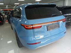 Li Auto ONE Extended Range 6-Seater - ფოტო 4