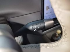 Li Auto i6 Four-Wheel Drive Standard Edition - ფოტო 13