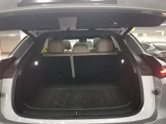 Li Auto i6 Four-Wheel Drive Standard Edition - ფოტო 18