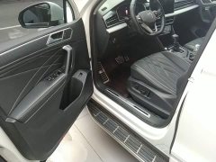 Volkswagen Tiguan L 330TSI Automatic FWD R-Line Comfort Edition - ფოტო 15