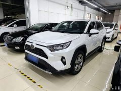 Toyota RAV4 2.0L CVT FWD Fashion Plus - ფოტო 1