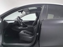 Tesla Model Y Long Range All-Wheel Drive - ფოტო 10