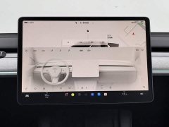 Tesla Model Y Long Range All-Wheel Drive - ფოტო 12