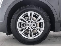 Cadillac XT5 2.0T FWD Luxury - ფოტო 17