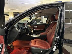 BMW 3 Series 325Li M Sport Night Edition Package - ფოტო 11