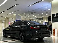 BMW 3 Series 325Li M Sport Night Edition Package - ფოტო 6