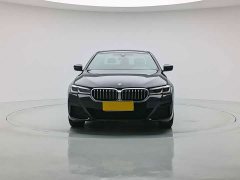 BMW 5 Series 530Li Premier M Sport Package - ფოტო 2