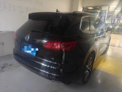 Volkswagen Touareg 3.0TSI Ruixiang Classic Sport Package - ფოტო 4