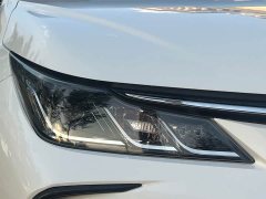 Toyota Corolla Hybrid 1.8L E-CVT Elite - ფოტო 10