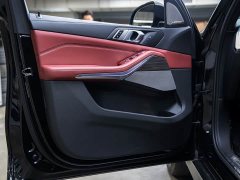 BMW X5 xDrive 40Li M Sport Midnight Edition - ფოტო 9