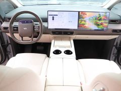 Li Auto Li Xiang MEGA Ultra - ფოტო 15