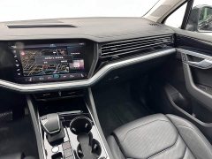 Volkswagen Touareg 3.0TSI Rui Xiang Edition Obsidian Black Sport Package - ფოტო 14