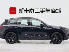 Volkswagen Touareg 3.0TSI Rui Xiang Edition Obsidian Black Sport Package - ფოტო 3