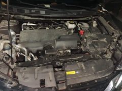 Nissan Qashqai 2.0L CVT XV Premium Luxury - ფოტო 16