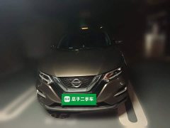 Nissan Qashqai 2.0L CVT XV Premium Luxury - ფოტო 2