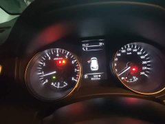Nissan Qashqai 2.0L CVT XV Premium Luxury - ფოტო 7
