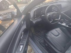 Hyundai Elantra 1.5L CVT Luxury - ფოტო 17