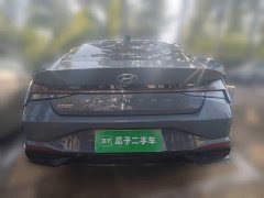 Hyundai Elantra 1.5L CVT Luxury - ფოტო 5