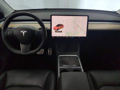 Tesla Model Y Standard Range RWD - ფოტო 12