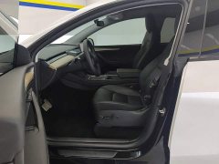 Tesla Model Y Standard Range RWD - ფოტო 9