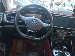 Volkswagen Taos 330TSI FWD Luxury Smart Connect Pro - ფოტო 11