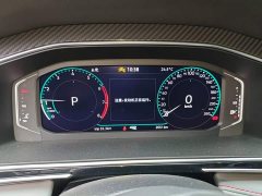 Volkswagen Tiguan L 330TSI Automatic Two-Wheel Drive R-Line Flagship - ფოტო 12