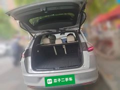 Li Auto L7 Air - ფოტო 15