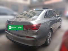 Chevrolet Cruze 320 Automatic Comfort Edition - ფოტო 4