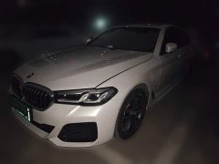 BMW 5 Series Plug-in Hybrid Facelift 535Le Pioneer Edition M Sport Package - ფოტო 1