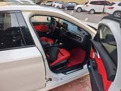 BMW 1 Series Facelift 120i M Sport Night Edition - ფოტო 19