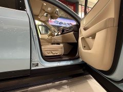 AITO M6 Pure Electric Max - ფოტო 16