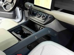Land Rover Defender 90 3.0T P400 XS - ფოტო 17