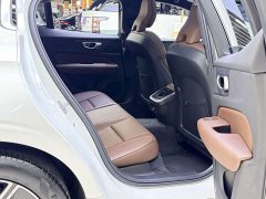 Volvo S60 B4 Smart Luxury Edition - ფოტო 4