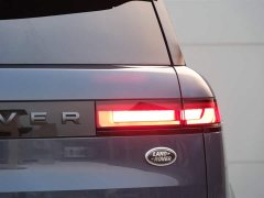 Land Rover Range Rover Sport 400PS Dynamic SE - ფოტო 14