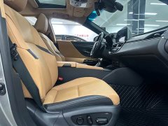 Lexus ES 300h Excellence - ფოტო 13