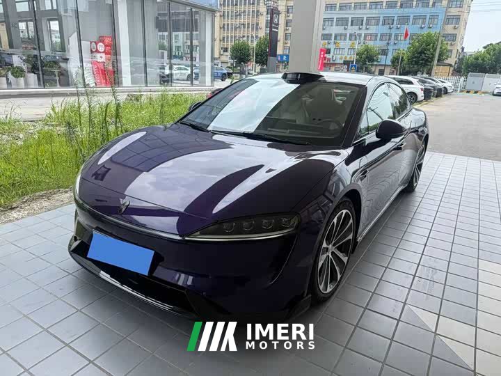 Luxeed Zhiji S7 Max (896-Channel LiDAR) - ავტომობილი ჩინეთიდან