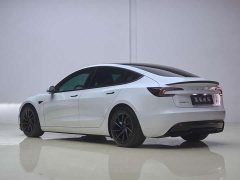 Tesla Model 3 High Performance All-Wheel Drive - ფოტო 5