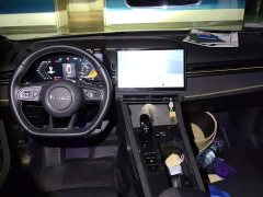 Lynk & Co 03 2.0T Diesel DCT Pro - ფოტო 12