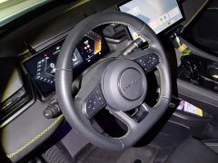 Lynk & Co 03 2.0T Diesel DCT Pro - ფოტო 15