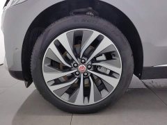 Jaguar F-PACE P250 HSE - ფოტო 17