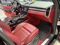 Porsche Cayenne New Energy Cayenne E-Hybrid 2.0T Platinum Edition - ფოტო 14