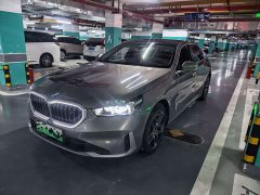 BMW i5 eDrive 35L Luxury Edition Premium Package - ფოტო 1