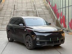 Li Auto L9 Pro - ფოტო 3