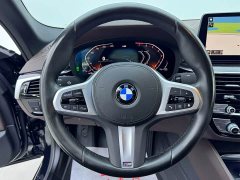 BMW 5 Series 525Li M Sport Package - ფოტო 11