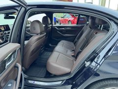 BMW 5 Series 525Li M Sport Package - ფოტო 8