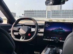 Xiaomi SU7 Ultra - ფოტო 10