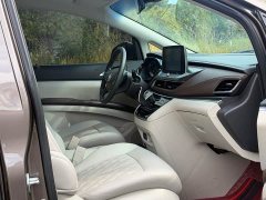 Buick GL8 Land Business Class Comfort Edition - ფოტო 8