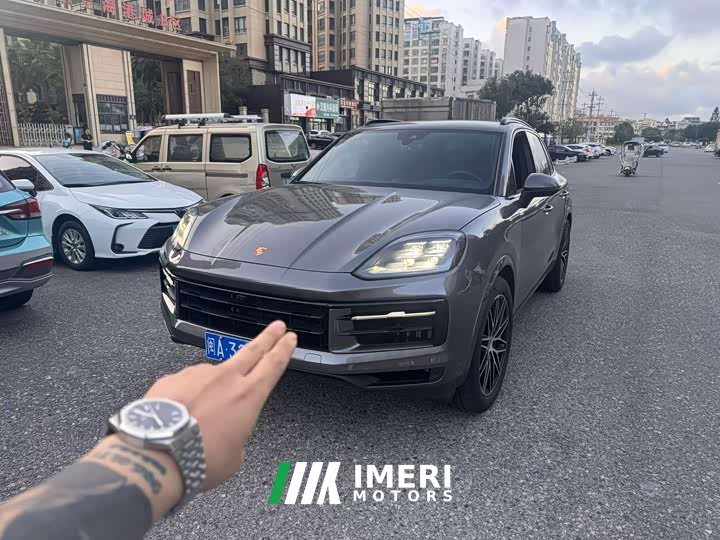 Porsche Cayenne 3.0T - ავტომობილი ჩინეთიდან